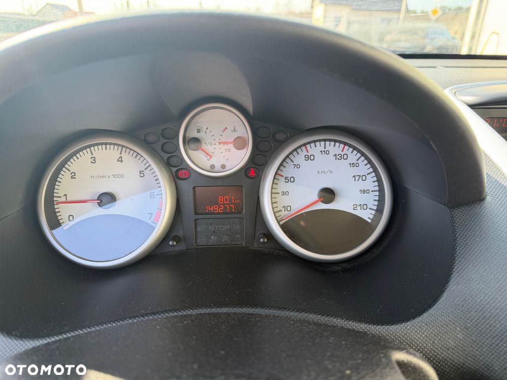 Peugeot 206 plus 75 - 9