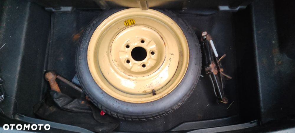 Honda Civic 1.4 Comfort - 13