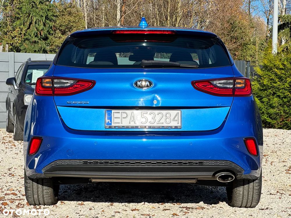 Kia Ceed 1.4 T-GDI DCT OPF Vision - 13