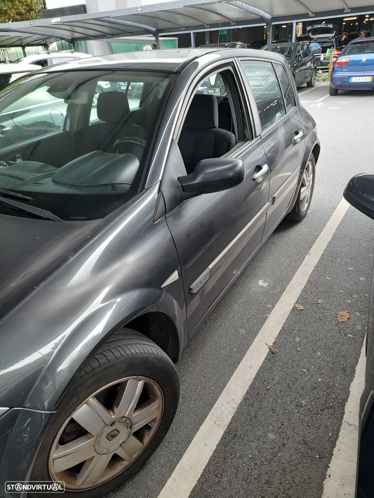 Renault Mégane 1.5 dCi Dynamique - 3