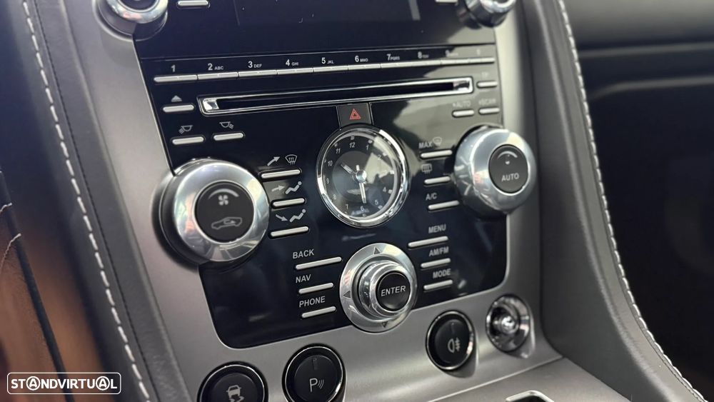 Aston Martin Vantage Coupe V8 S Sportshift - 22