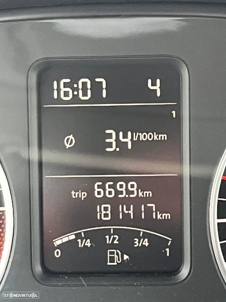 VW Polo 1.6 TDI Trendline - 8