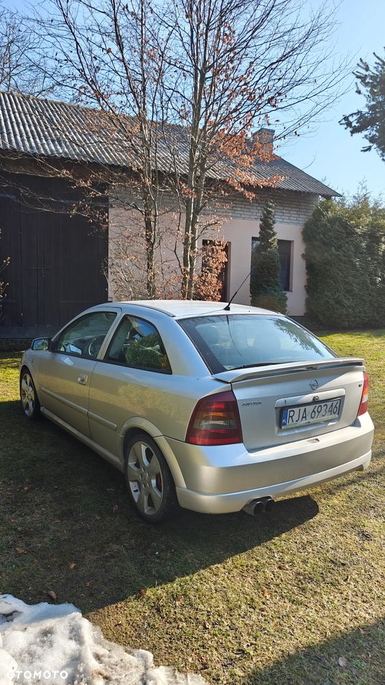 Opel Astra 1.8 Sport - 6