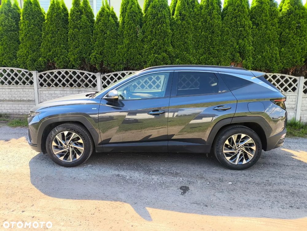 Hyundai Tucson - 2