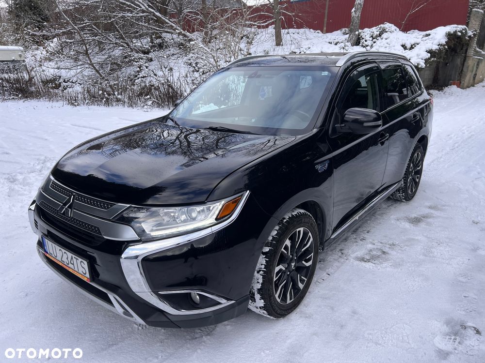 Mitsubishi Outlander 2.0 4WD Top - 19