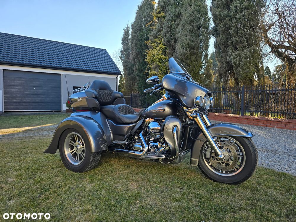 Harley-Davidson Tri Glide - 11