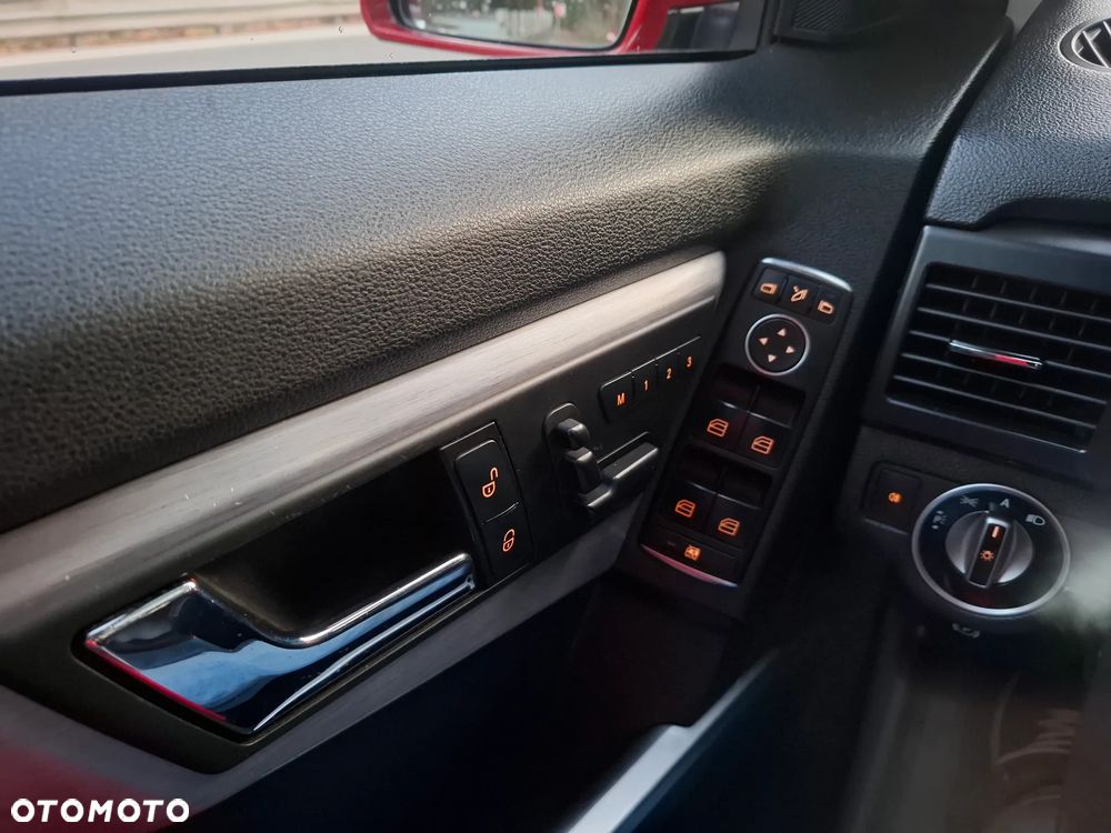 Mercedes-Benz GLK 350 CDI 4-Matic - 21