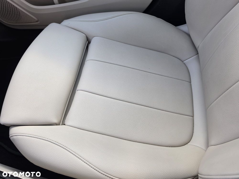 Mercedes-Benz Klasa A 220 7G-DCT Style - 18