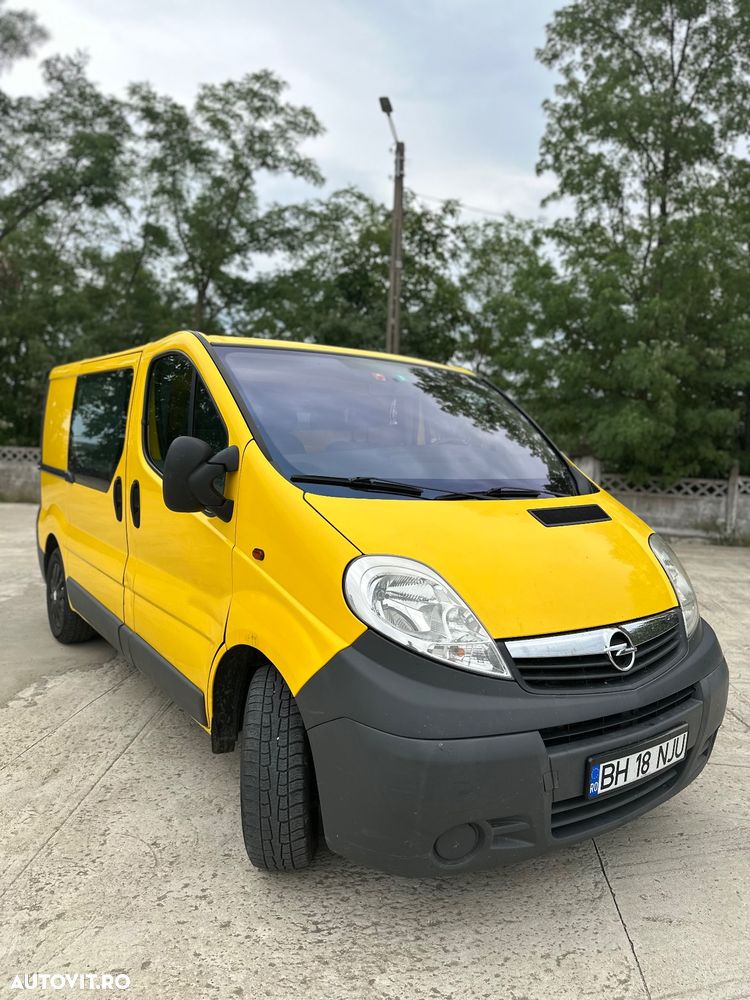 Opel Vivaro - 2