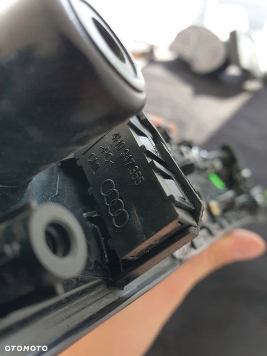 Listwa Drzwi Przód Prawa Audi A8 D4 Piano4H0867102 - 7