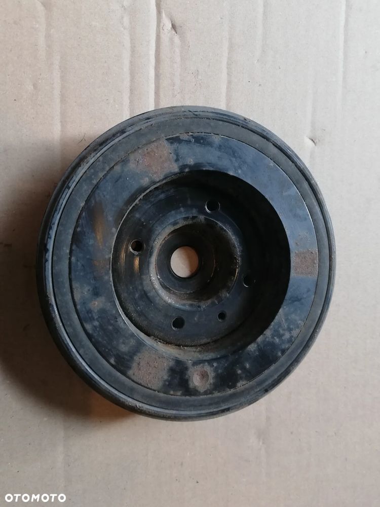 KOŁO PASOWE WAŁU KORBOWEGO AUDI 06H105248M - 1