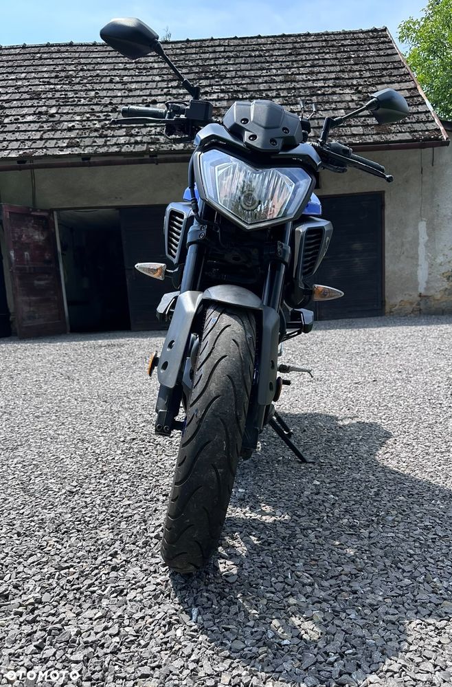 Yamaha MT - 8