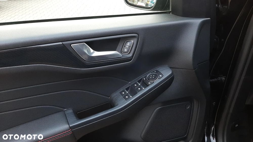 Ford Kuga 1.5 EcoBoost FWD ST-Line - 15