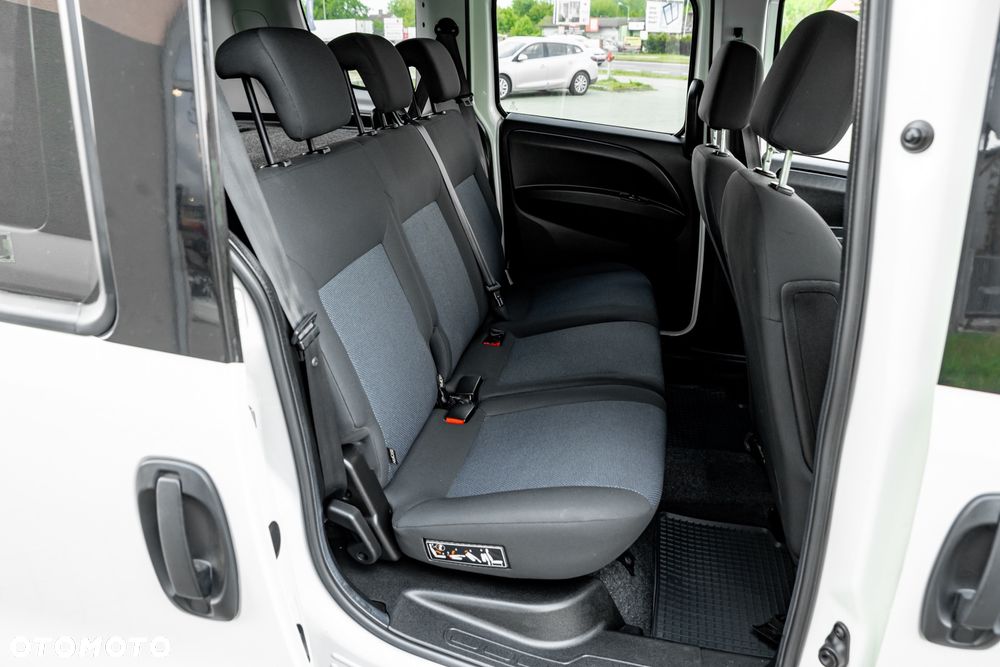 Opel Combo 1.6 CDTI L2H1 Selection - 29
