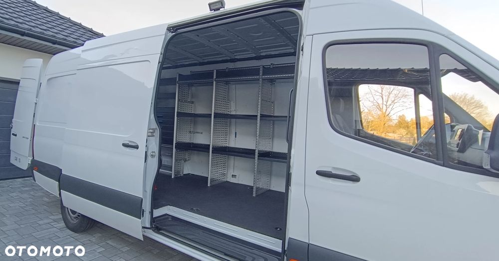 Mercedes-Benz Sprinter 317 - 3