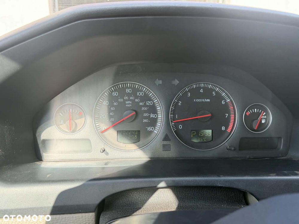 Volvo S60 2.5T Rubin - 10