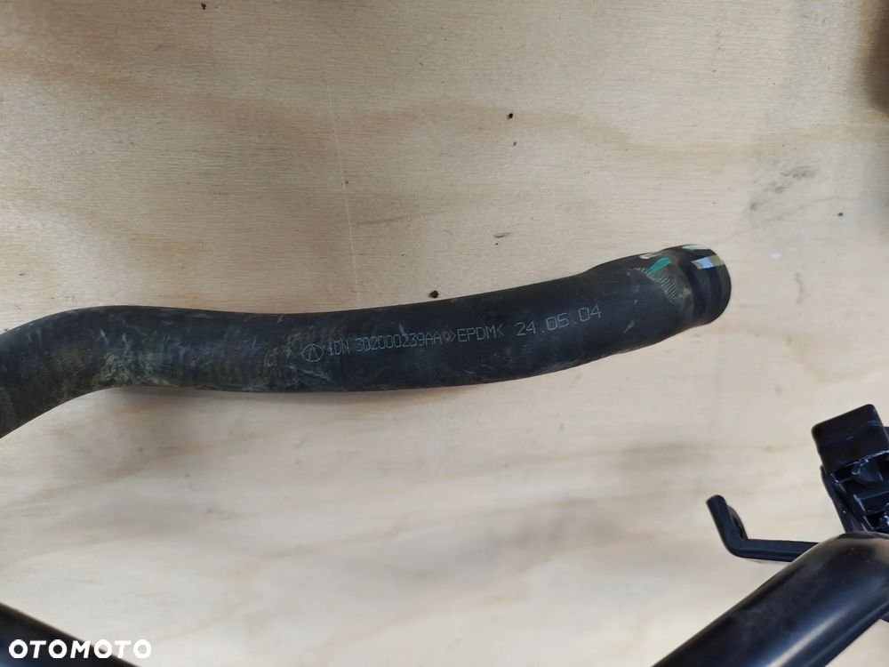 OMODA 5 V Chery przewód rura wąż wody 1.6T GDI 302000239AA - 2