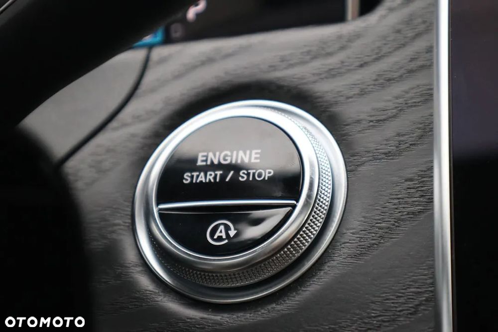 Mercedes-Benz Klasa E - 12