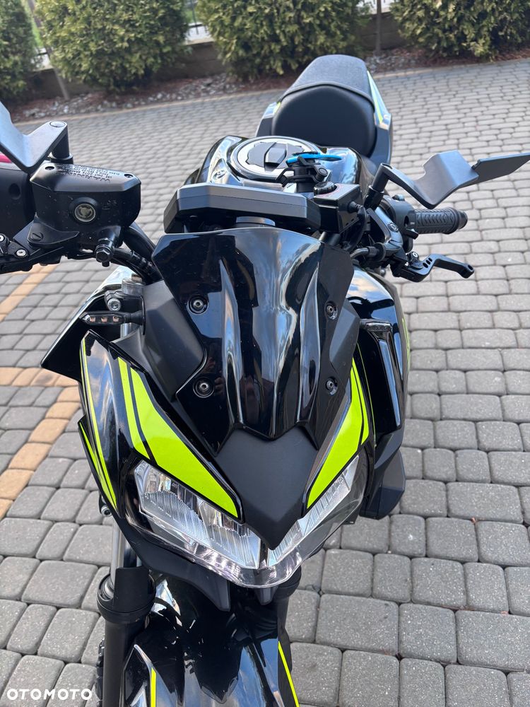 Kawasaki Z 650 - 10