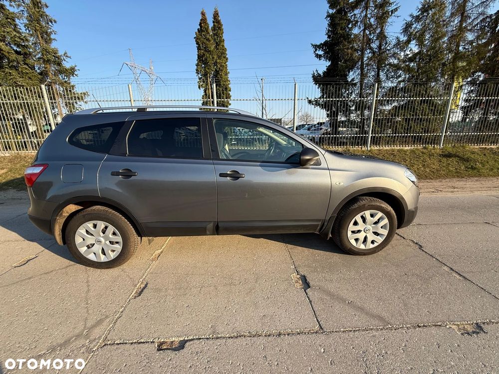 Nissan Qashqai+2 - 3