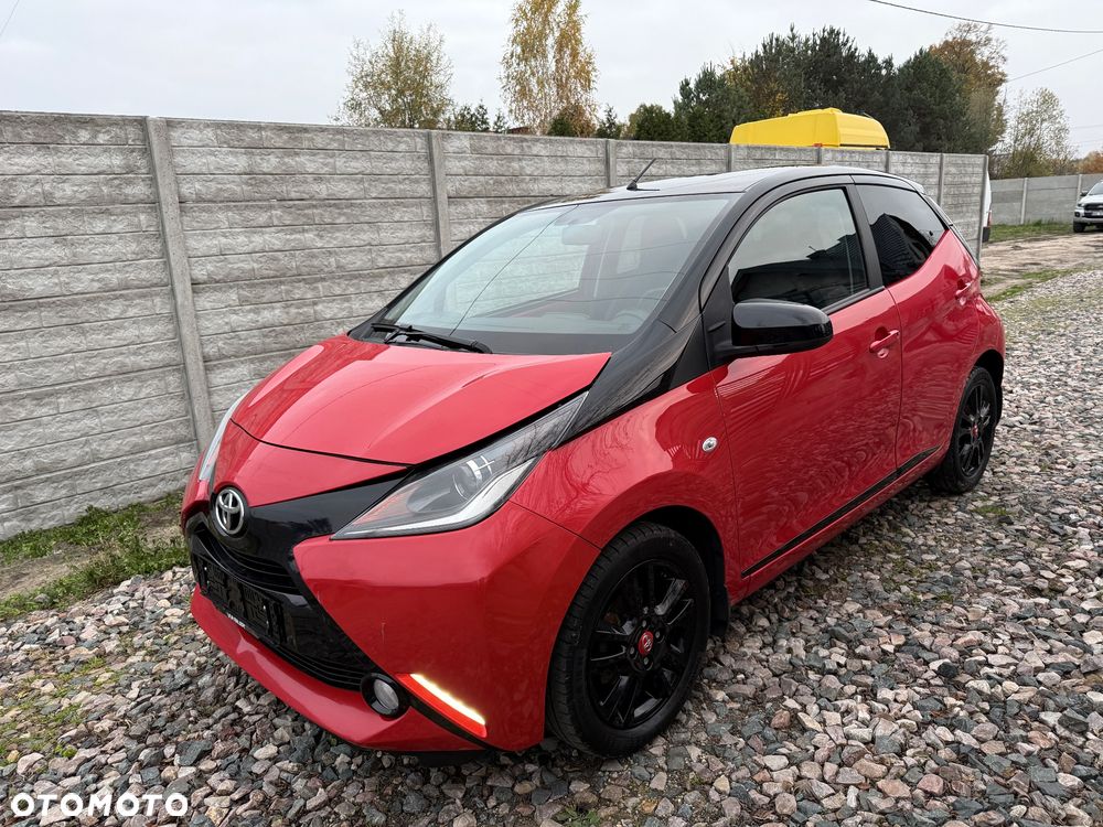 Toyota Aygo 2017 photo 2