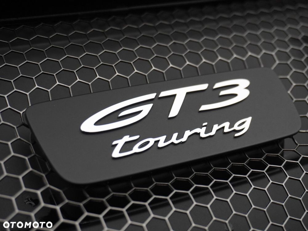 Porsche 911 GT3 Touring PDK - 33