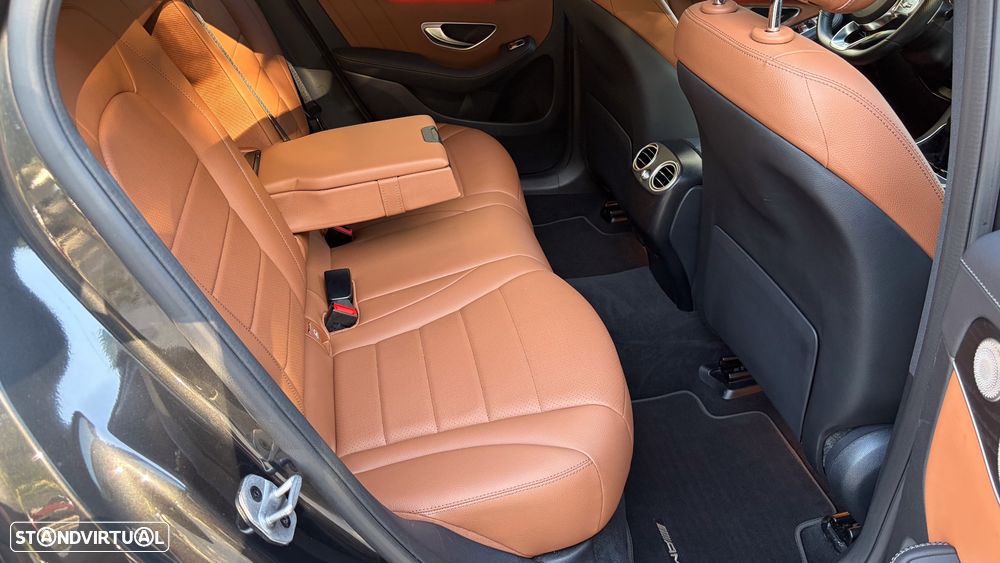 Mercedes-Benz GLC 300 de 4Matic 9G-TRONIC AMG Line - 36