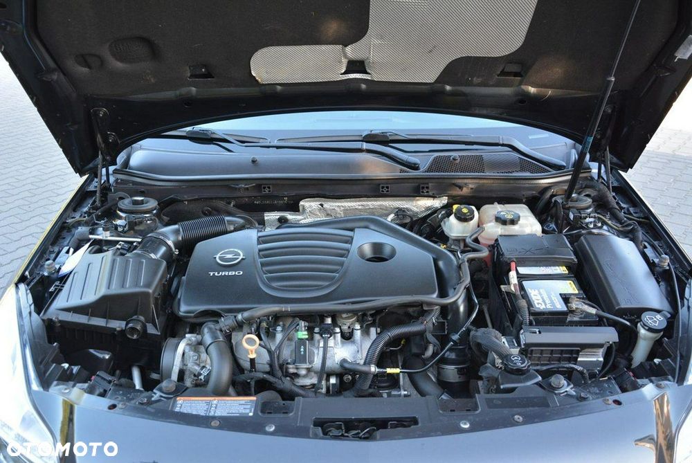 Opel Insignia 2.0 T Cosmo - 34