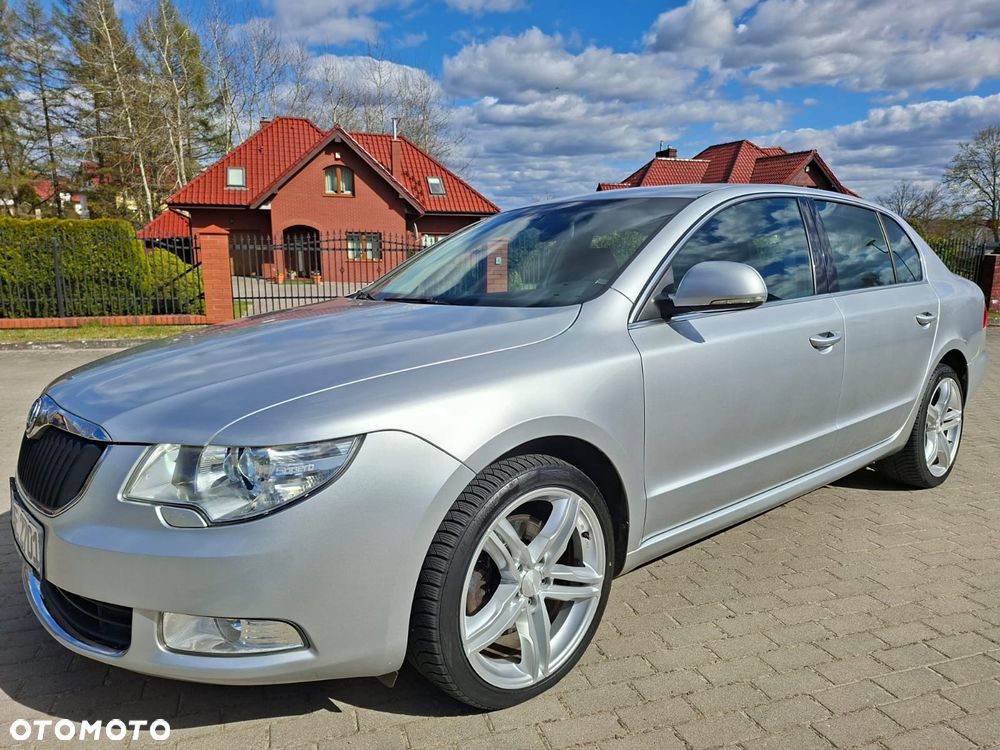 Skoda Superb 1.8 TSI Exclusive - 3
