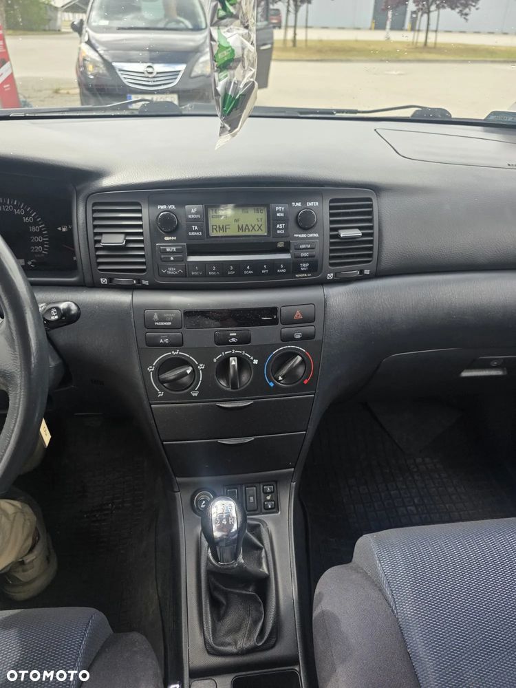 Toyota Corolla 1.4 D-4D Terra Polaris - 5