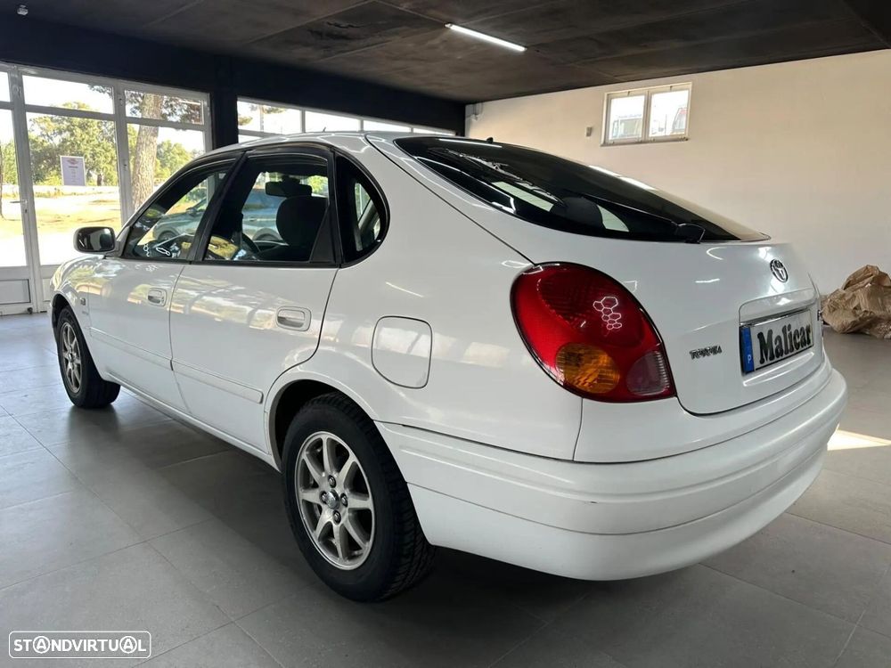 Toyota Corolla 1.4 VVT-i - 7