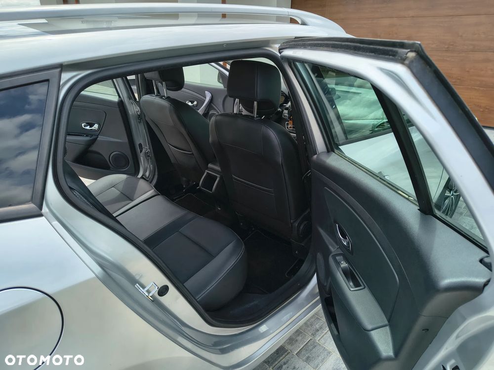 Renault Megane ENERGY dCi 110 ECO2 BUSINESS - 8