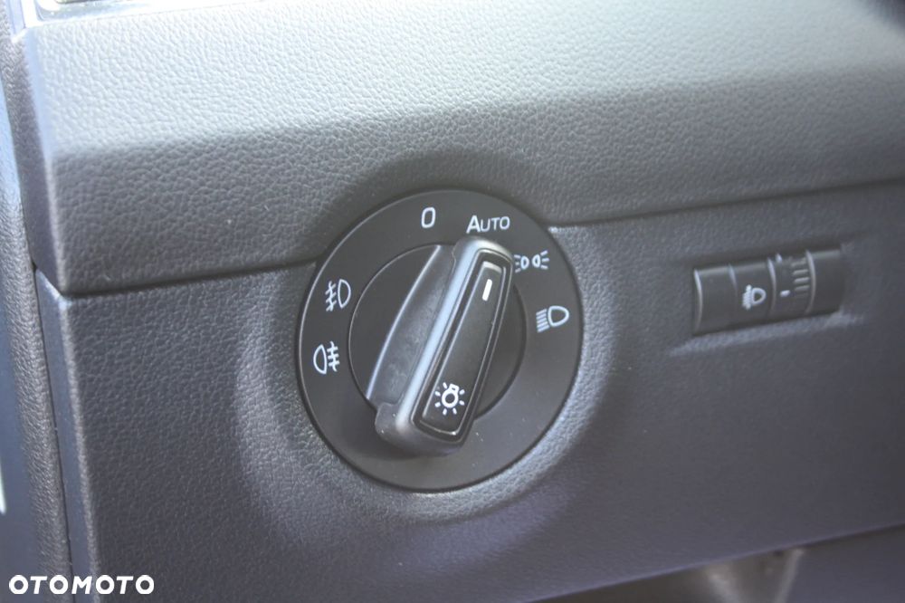 Skoda Octavia 2.0 TDI Premium Edition - 16