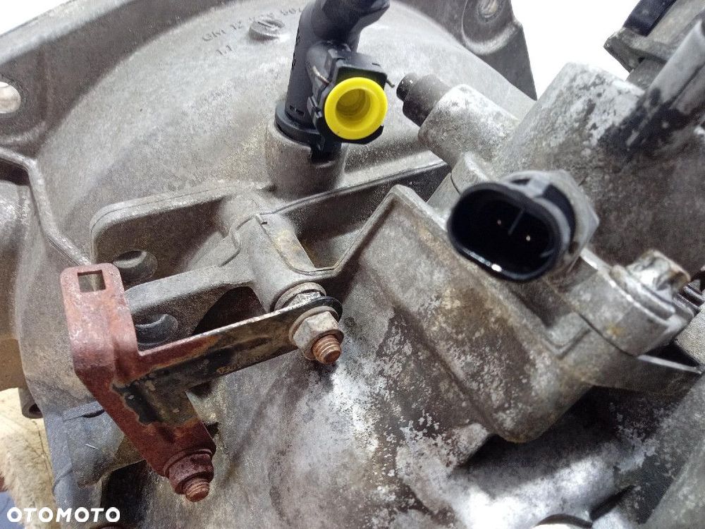OPEL VECTRA C 2.8 T 24 V 250 KM  SKRZYNIA BIEGÓW MANUALNA F40 Z28NET - 5