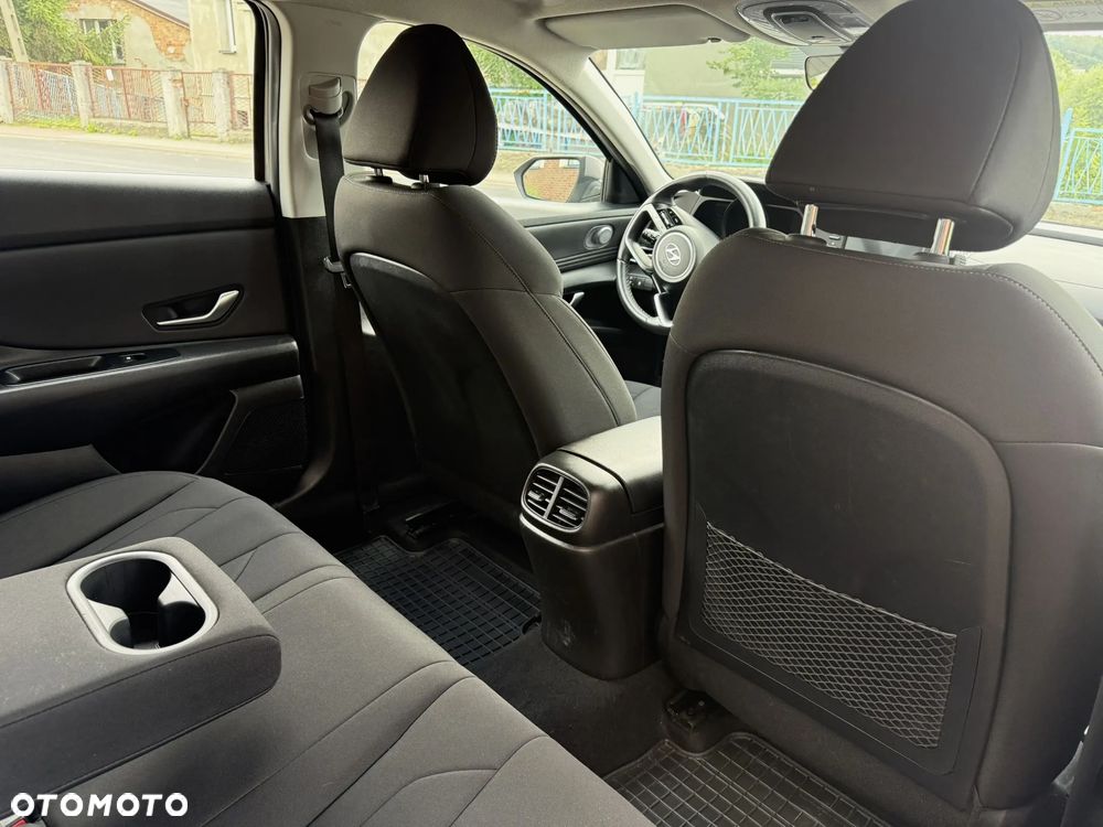 Hyundai Elantra 1.6 Smart CVT - 11
