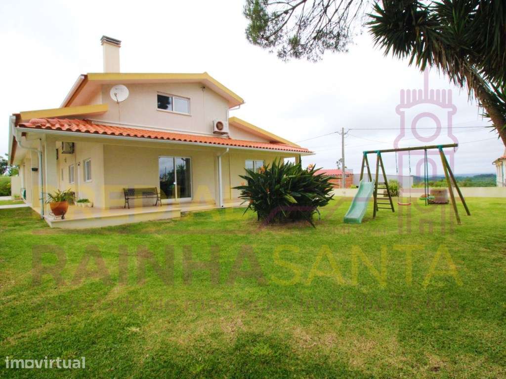 Moradia com jardim e piscina - Soure - Grande imagem: 2/44