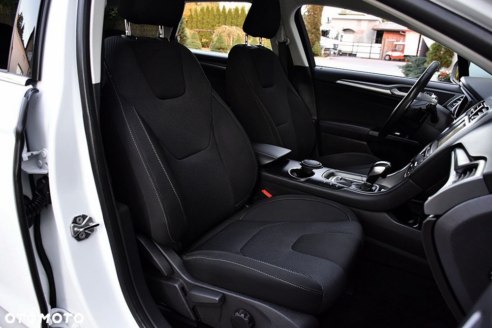 Ford Mondeo 2.0 TDCi Start-Stopp PowerShift-Aut Business Edition - 34