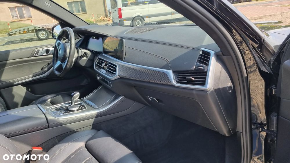 BMW X5 xDrive45e xLine - 23