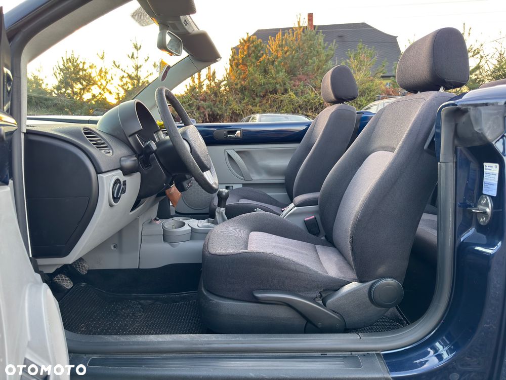 Volkswagen New Beetle 1.4 - 16