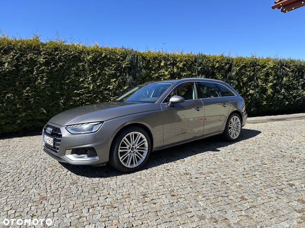 Audi A4 Avant 40 TFSI S tronic - 3