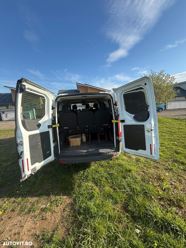 Ford Transit custom 8+1 - 19