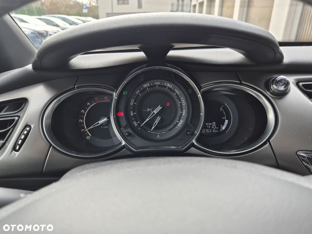 DS Automobiles DS 3 - 7