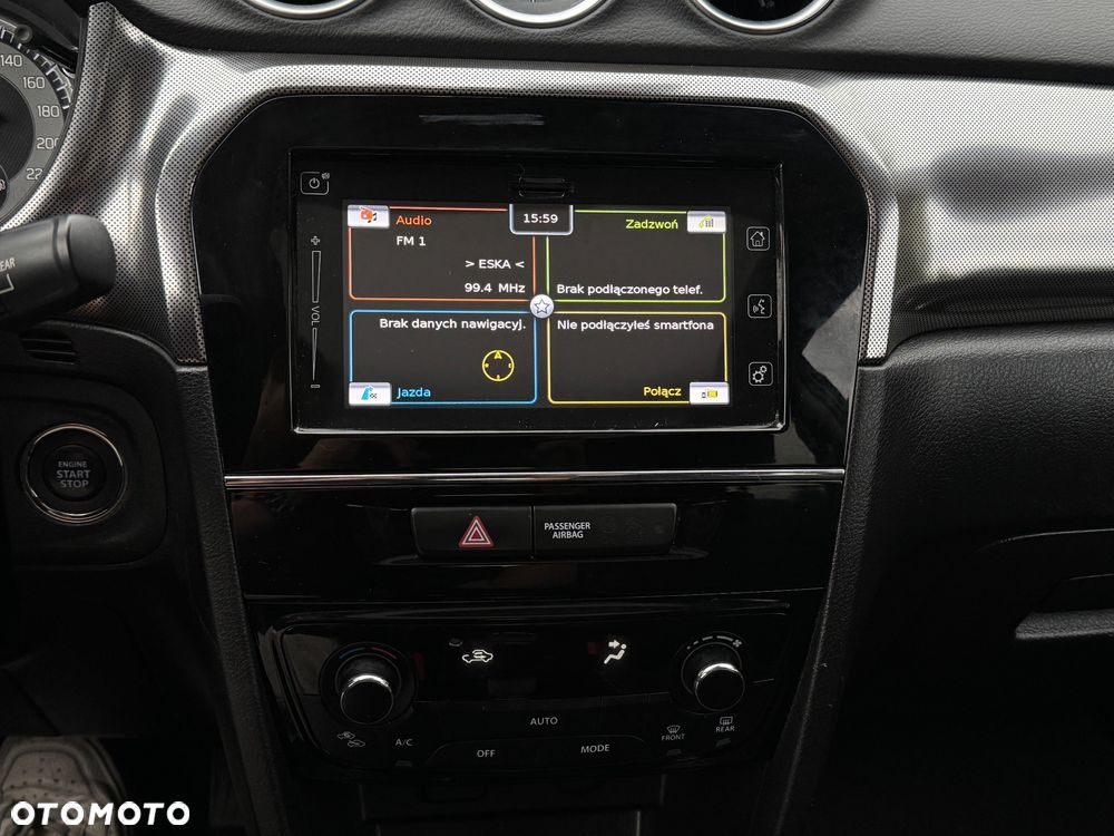 Suzuki Vitara 1.4 Boosterjet Premium 2WD - 14