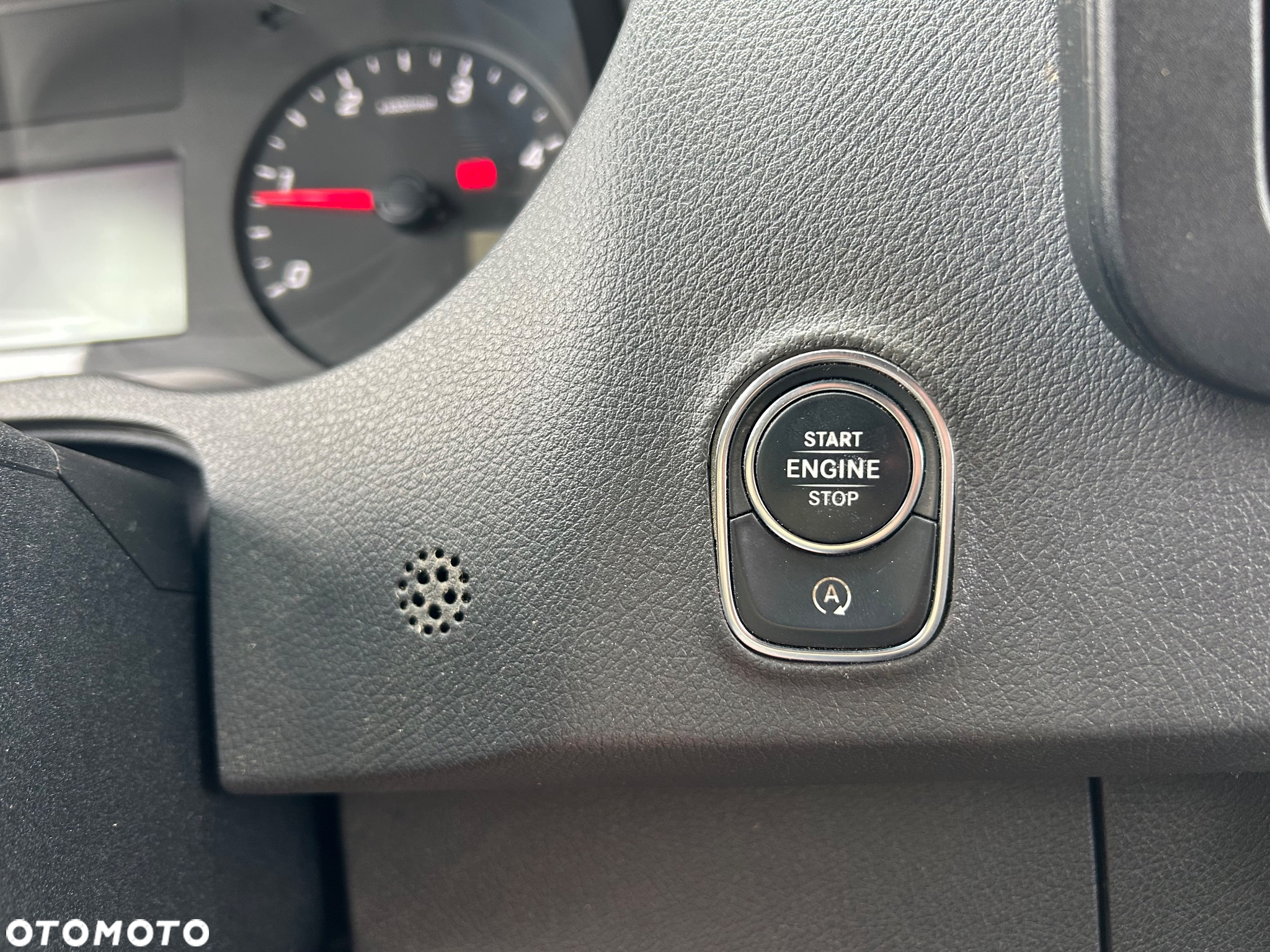 Mercedes-Benz Sprinter - 20