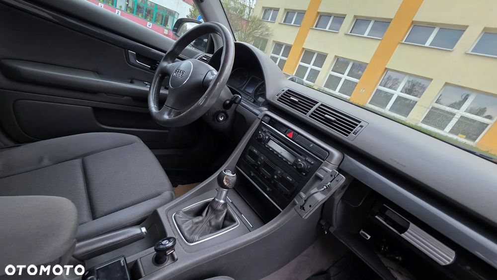 Audi A4 Avant 1.9 TDI - 16