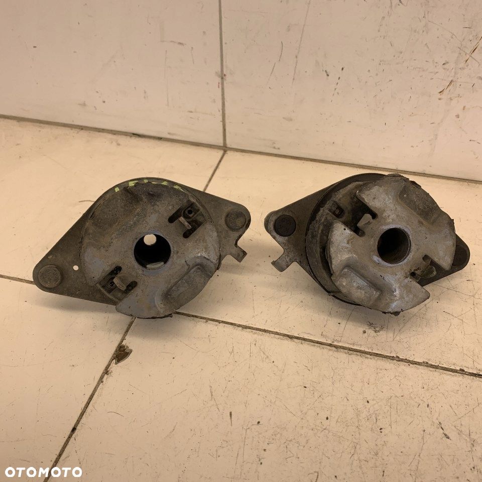 Łapa Poduszka Ramy Kła Prawa Lewa Przód Dodge Ram V 1500 5,7 Hemi 20R. - 3