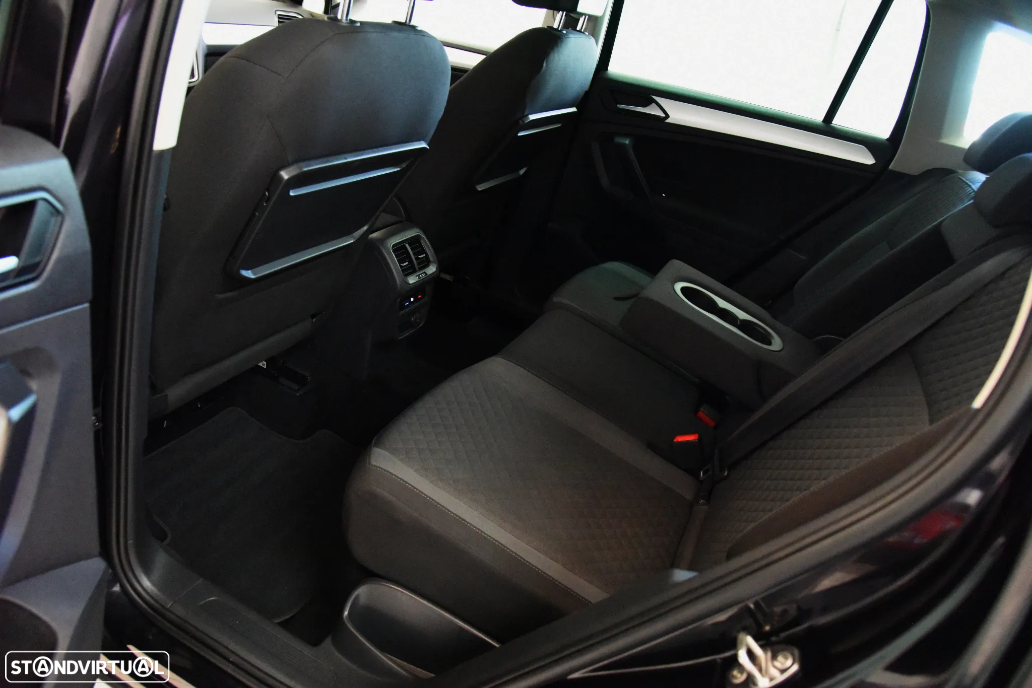 VW Tiguan 2.0 TDI Highline - 29