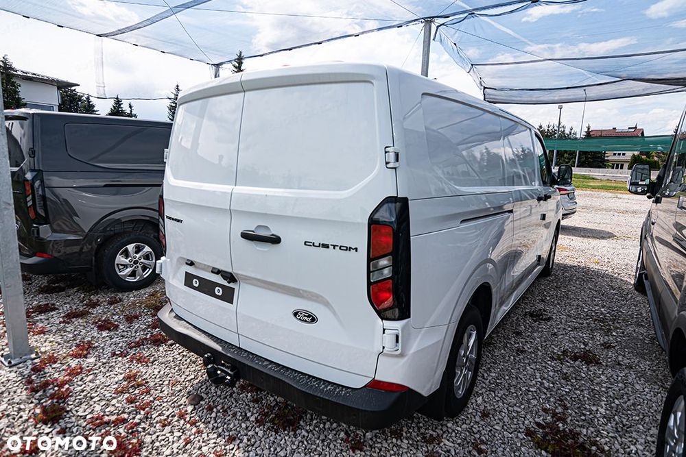 Ford Transit Custom 320 L2H1 Trend 2.0 136KM - 5