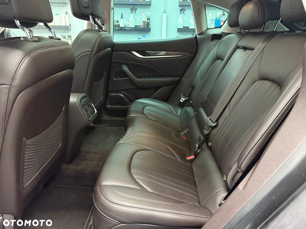 Maserati Levante - 13