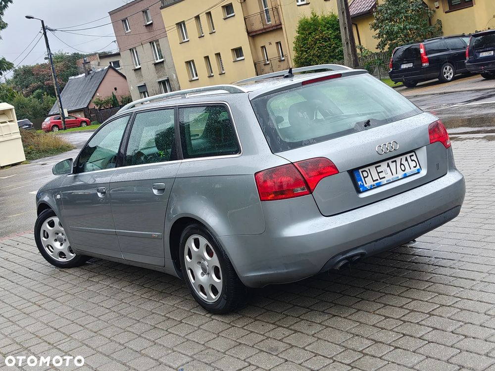 Audi A4 - 5